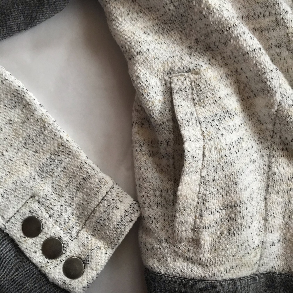 CAbi Cardigan Blazer - Picture 4 of 8